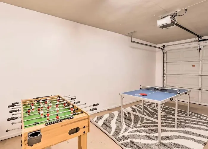 Modern Min Walk To W & City Center Holiday home *